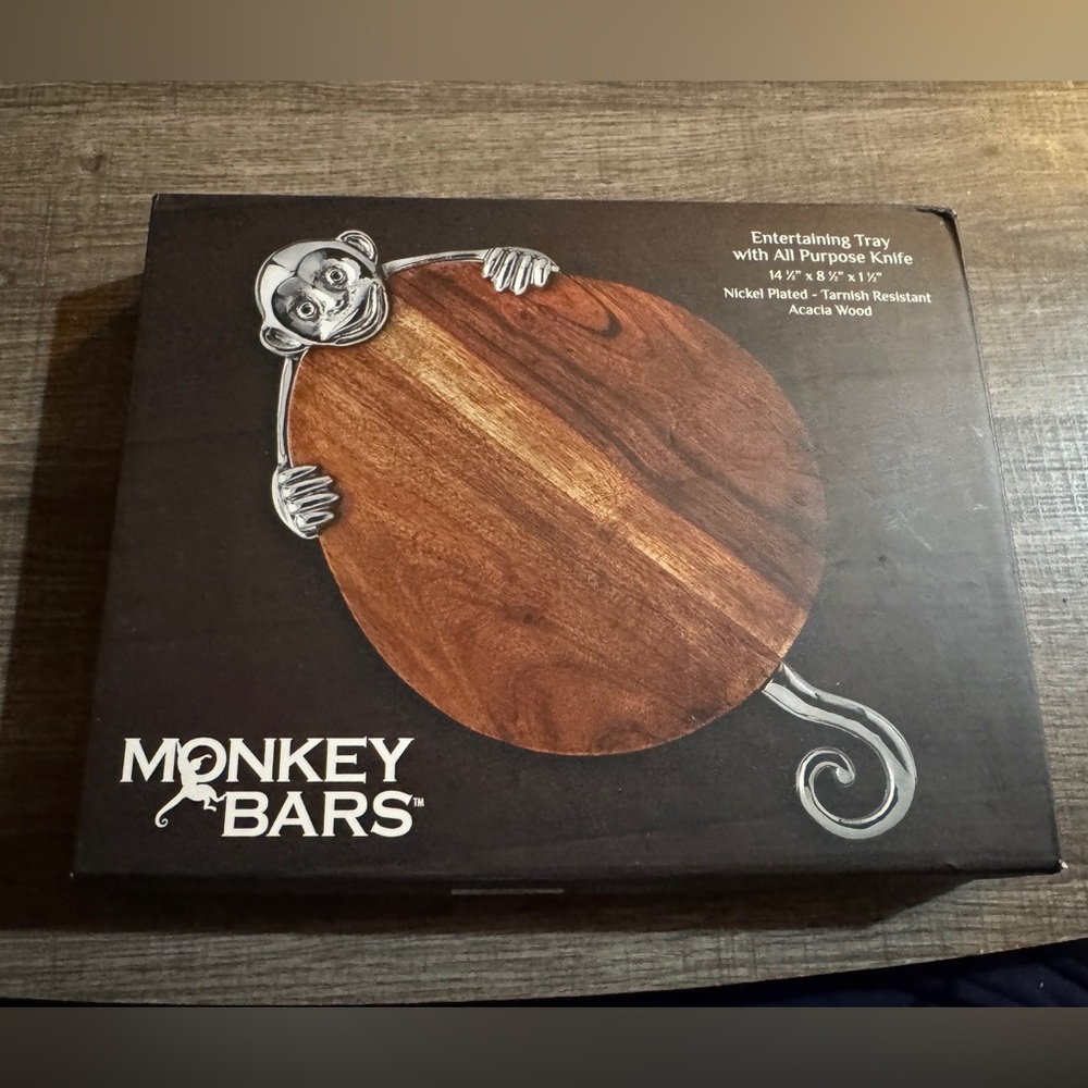 Monkey Bars Entertaining Tray with Knife